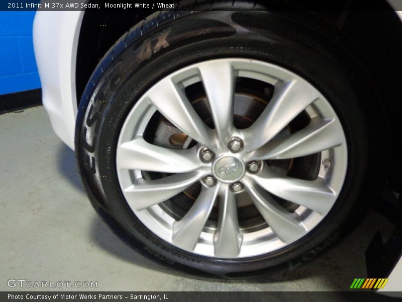 Moonlight White / Wheat 2011 Infiniti M 37x AWD Sedan