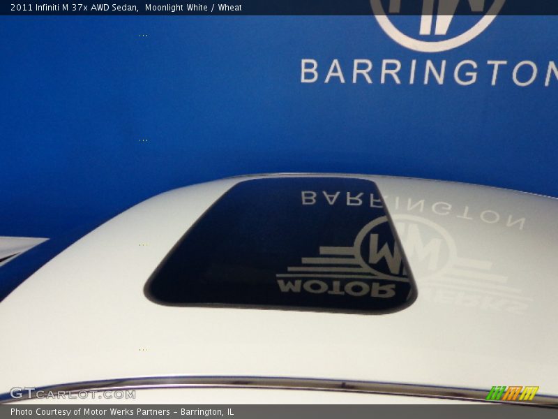 Moonlight White / Wheat 2011 Infiniti M 37x AWD Sedan