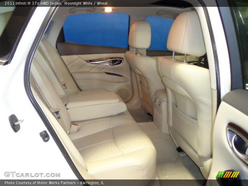Moonlight White / Wheat 2011 Infiniti M 37x AWD Sedan