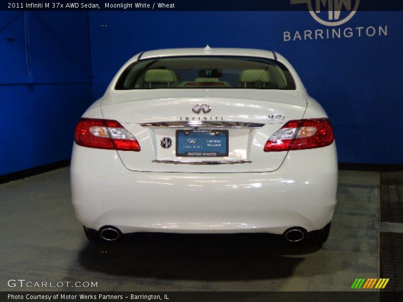 Moonlight White / Wheat 2011 Infiniti M 37x AWD Sedan