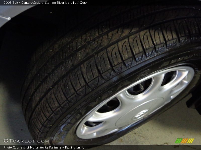 Sterling Silver Metallic / Gray 2005 Buick Century Sedan