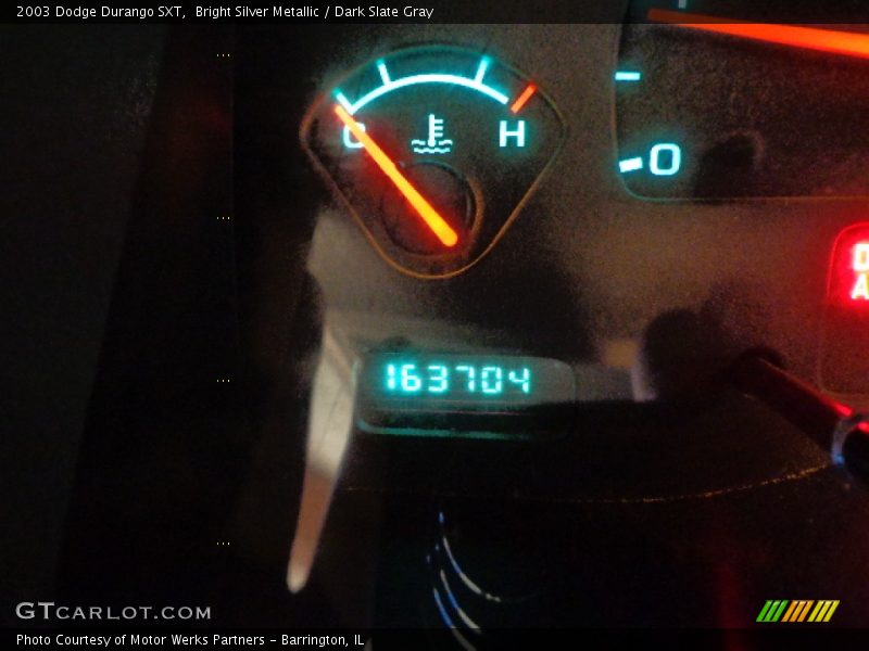 Bright Silver Metallic / Dark Slate Gray 2003 Dodge Durango SXT