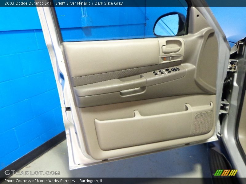 Bright Silver Metallic / Dark Slate Gray 2003 Dodge Durango SXT