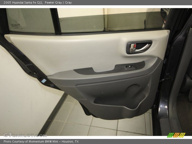 Pewter Gray / Gray 2005 Hyundai Santa Fe GLS
