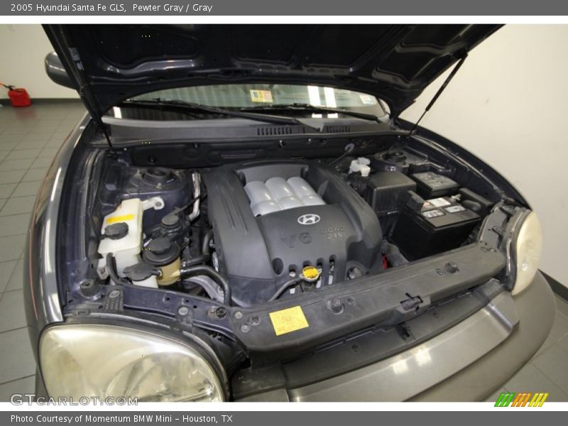 Pewter Gray / Gray 2005 Hyundai Santa Fe GLS