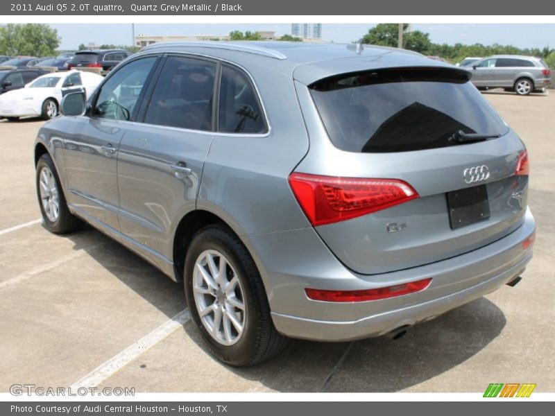 Quartz Grey Metallic / Black 2011 Audi Q5 2.0T quattro