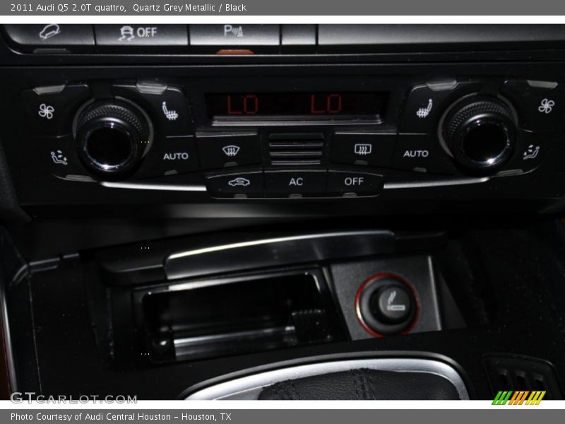 Quartz Grey Metallic / Black 2011 Audi Q5 2.0T quattro