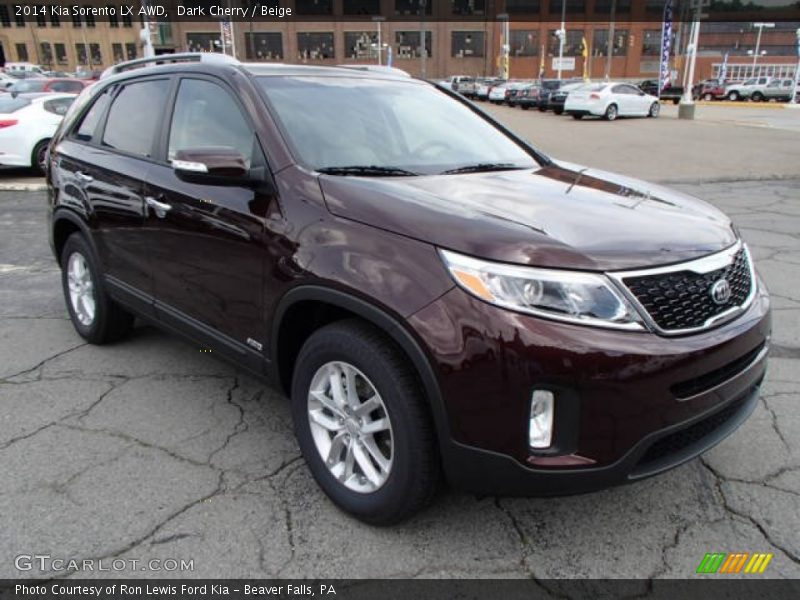 Front 3/4 View of 2014 Sorento LX AWD