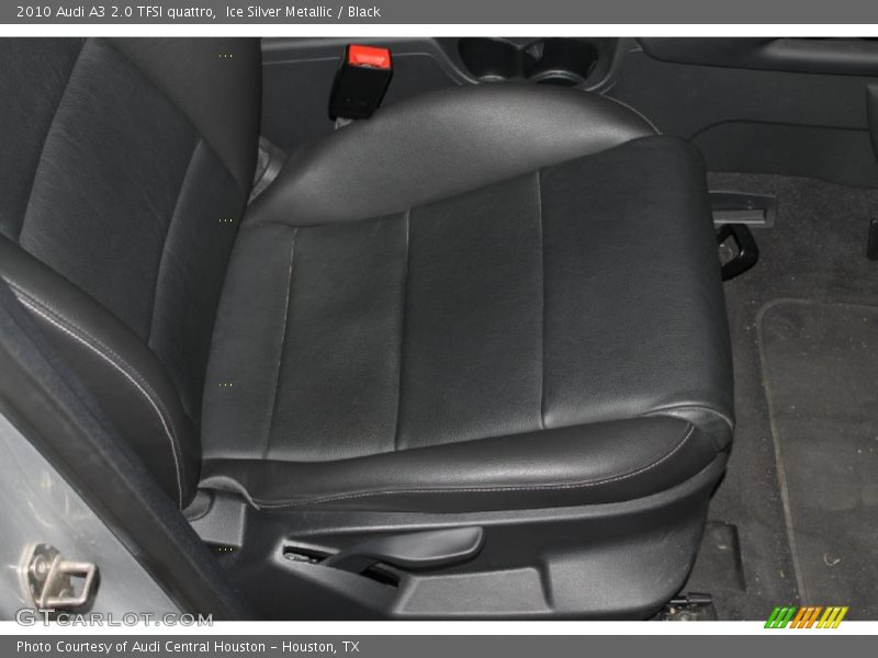 Ice Silver Metallic / Black 2010 Audi A3 2.0 TFSI quattro