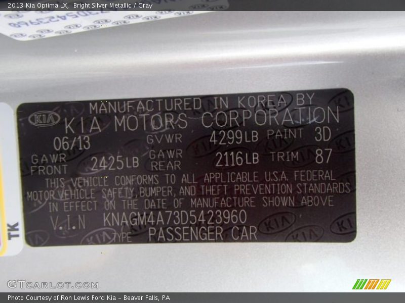 Bright Silver Metallic / Gray 2013 Kia Optima LX