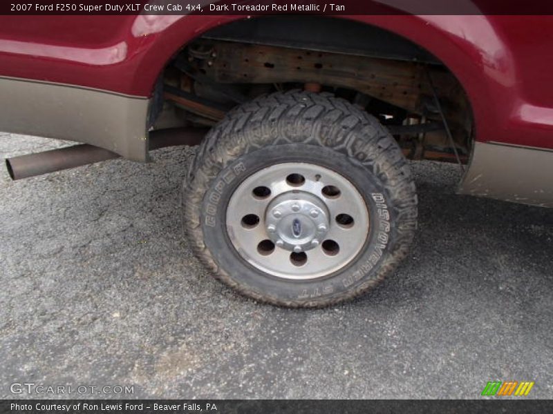 Dark Toreador Red Metallic / Tan 2007 Ford F250 Super Duty XLT Crew Cab 4x4