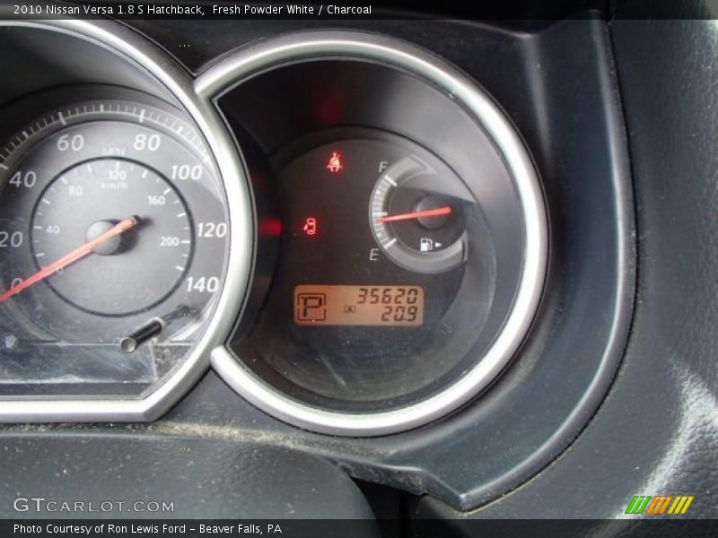 Fresh Powder White / Charcoal 2010 Nissan Versa 1.8 S Hatchback