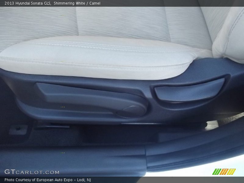 Shimmering White / Camel 2013 Hyundai Sonata GLS