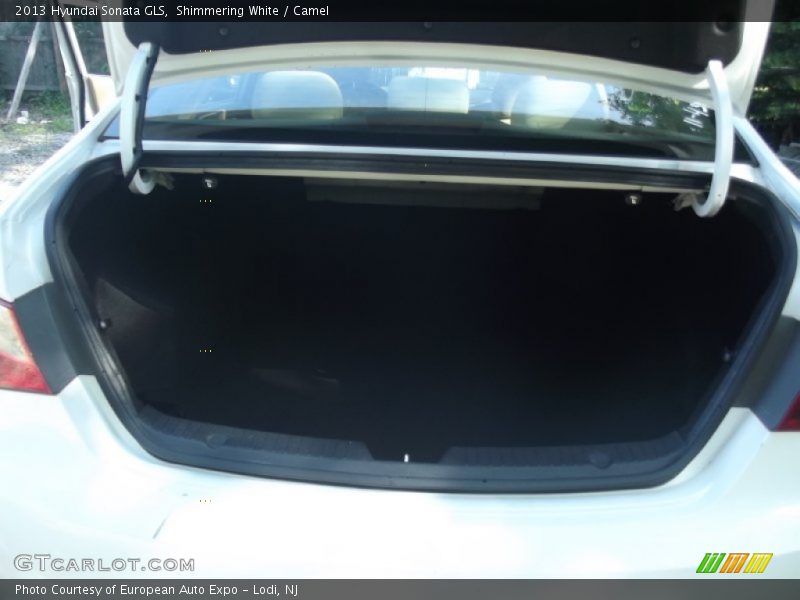 Shimmering White / Camel 2013 Hyundai Sonata GLS