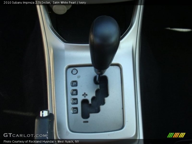 Satin White Pearl / Ivory 2010 Subaru Impreza 2.5i Sedan