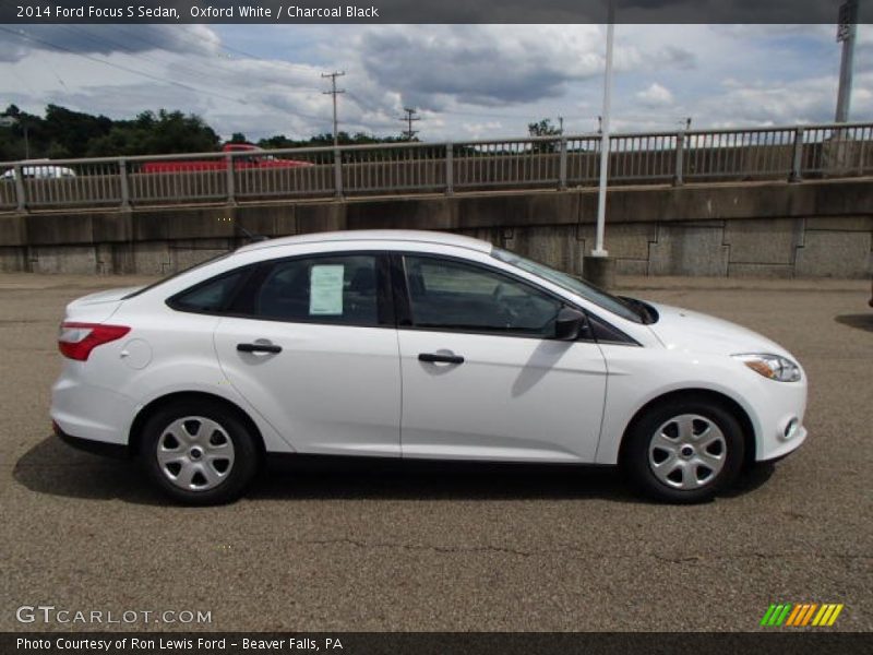  2014 Focus S Sedan Oxford White