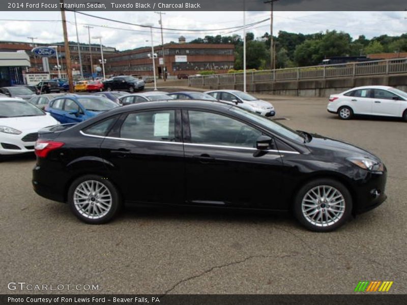 Tuxedo Black / Charcoal Black 2014 Ford Focus Titanium Sedan