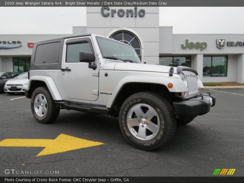 Bright Silver Metallic / Dark Slate Gray/Medium Slate Gray 2009 Jeep Wrangler Sahara 4x4