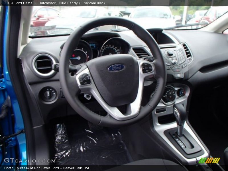  2014 Fiesta SE Hatchback Steering Wheel