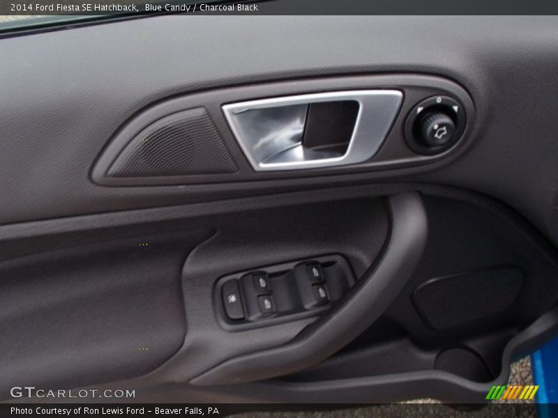 Blue Candy / Charcoal Black 2014 Ford Fiesta SE Hatchback