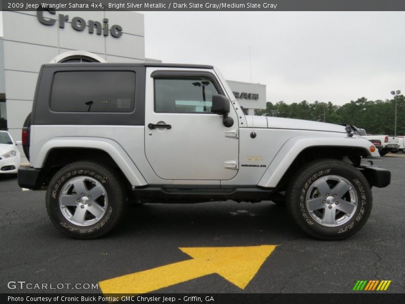 Bright Silver Metallic / Dark Slate Gray/Medium Slate Gray 2009 Jeep Wrangler Sahara 4x4