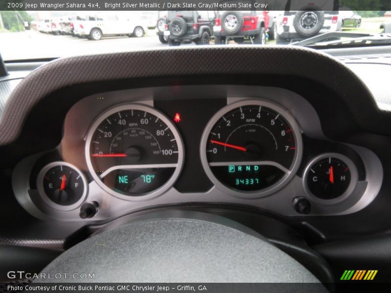 Bright Silver Metallic / Dark Slate Gray/Medium Slate Gray 2009 Jeep Wrangler Sahara 4x4