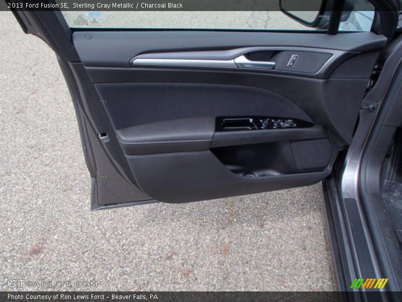 Sterling Gray Metallic / Charcoal Black 2013 Ford Fusion SE