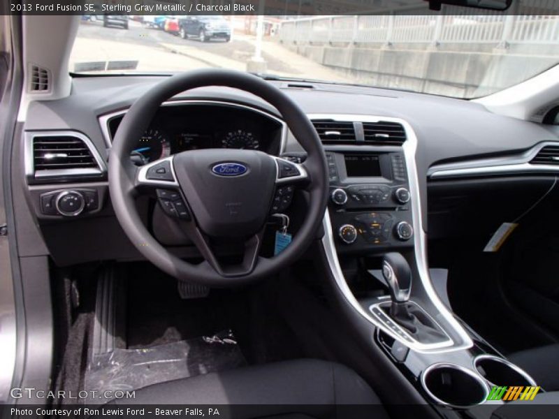 Sterling Gray Metallic / Charcoal Black 2013 Ford Fusion SE