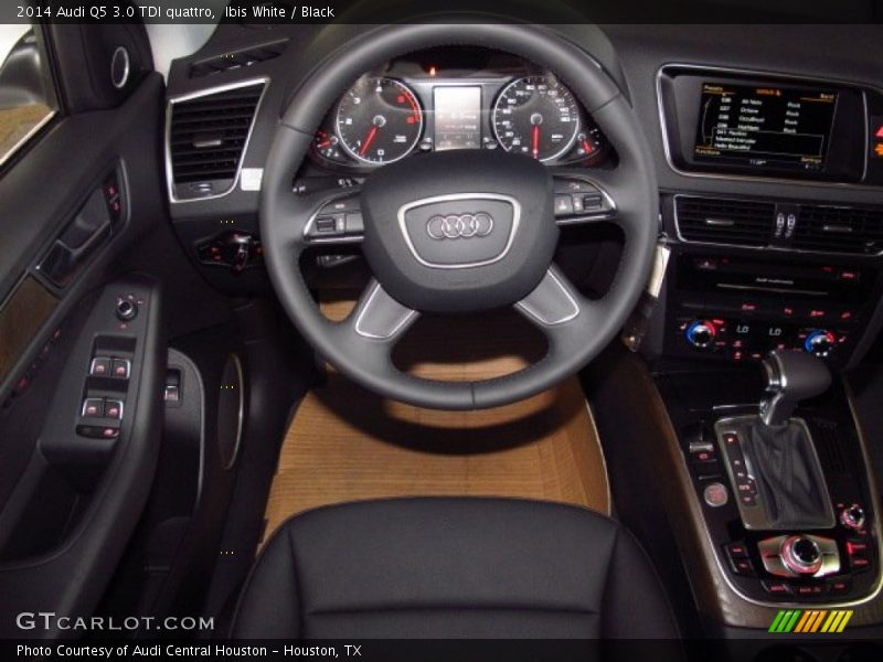Ibis White / Black 2014 Audi Q5 3.0 TDI quattro