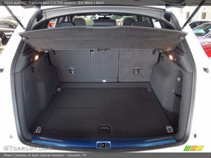 Ibis White / Black 2014 Audi SQ5 Premium plus 3.0 TFSI quattro