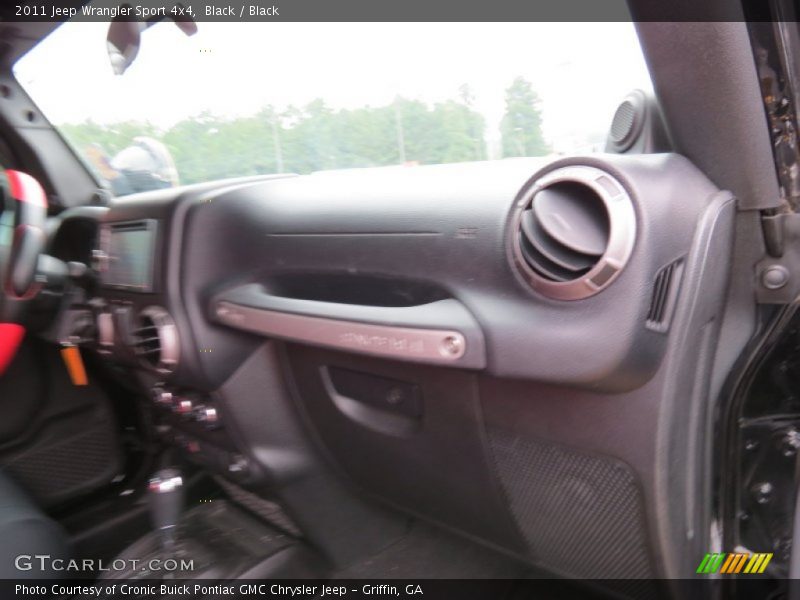 Black / Black 2011 Jeep Wrangler Sport 4x4