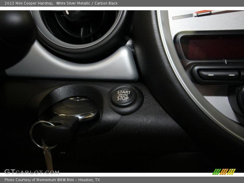 White Silver Metallic / Carbon Black 2013 Mini Cooper Hardtop