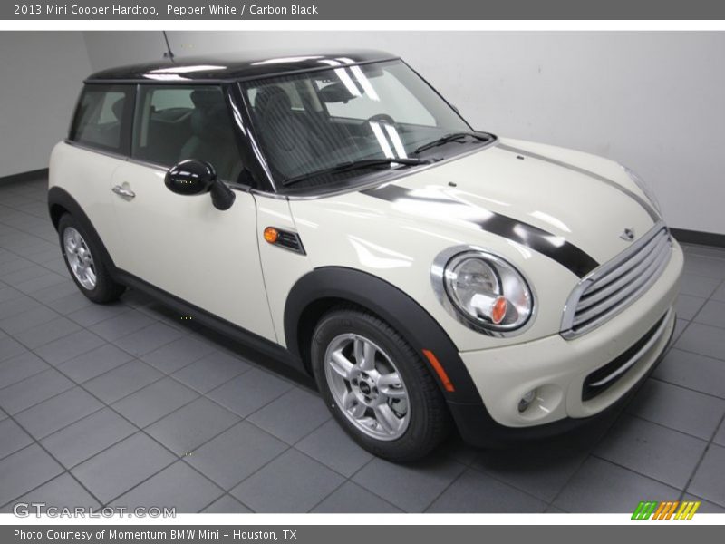 Pepper White / Carbon Black 2013 Mini Cooper Hardtop
