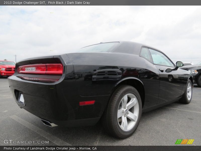 Pitch Black / Dark Slate Gray 2013 Dodge Challenger SXT