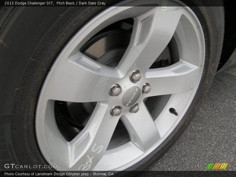 Pitch Black / Dark Slate Gray 2013 Dodge Challenger SXT