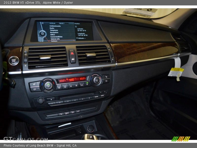 Alpine White / Oyster 2013 BMW X5 xDrive 35i