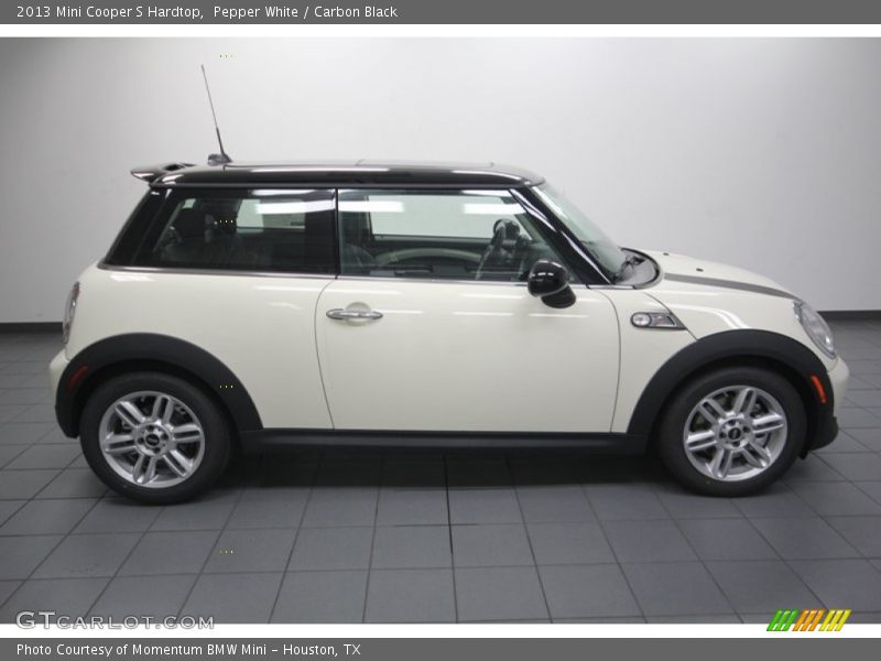 Pepper White / Carbon Black 2013 Mini Cooper S Hardtop