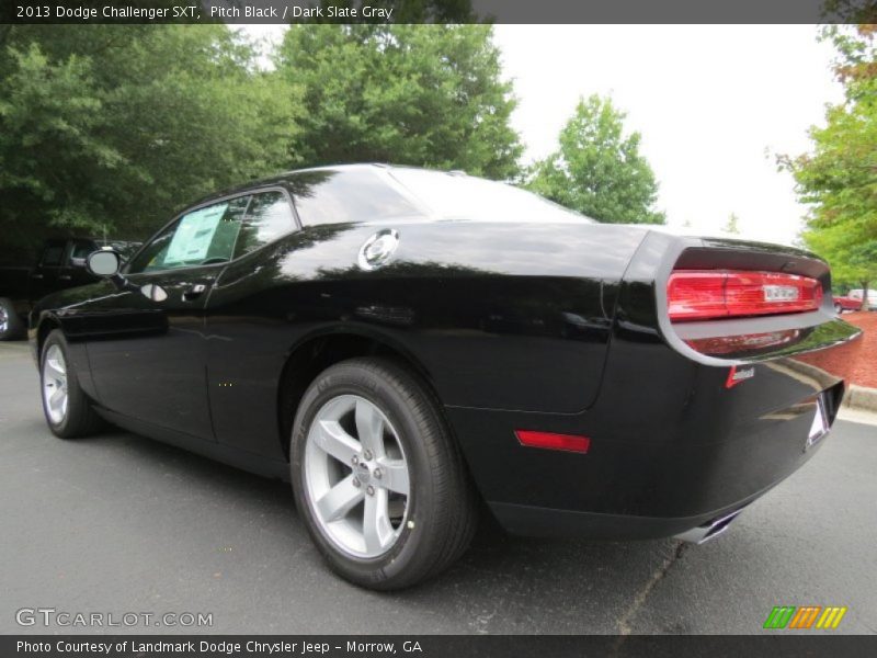 Pitch Black / Dark Slate Gray 2013 Dodge Challenger SXT