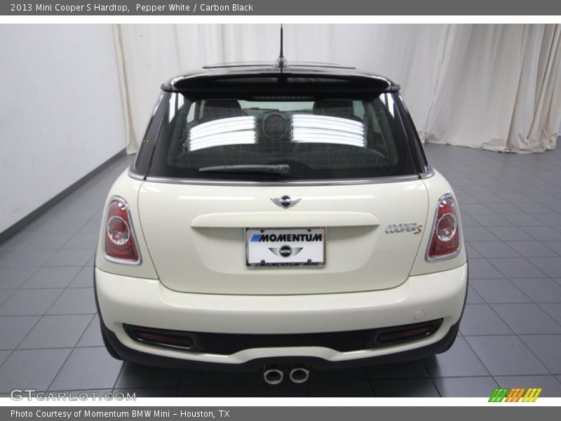 Pepper White / Carbon Black 2013 Mini Cooper S Hardtop