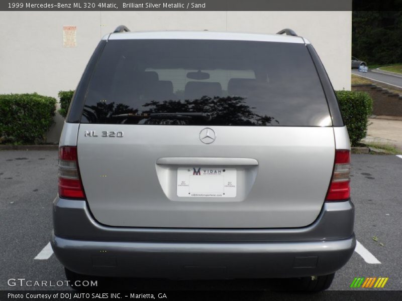 Brilliant Silver Metallic / Sand 1999 Mercedes-Benz ML 320 4Matic
