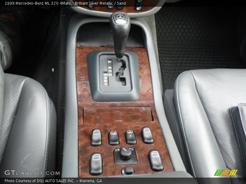 Brilliant Silver Metallic / Sand 1999 Mercedes-Benz ML 320 4Matic