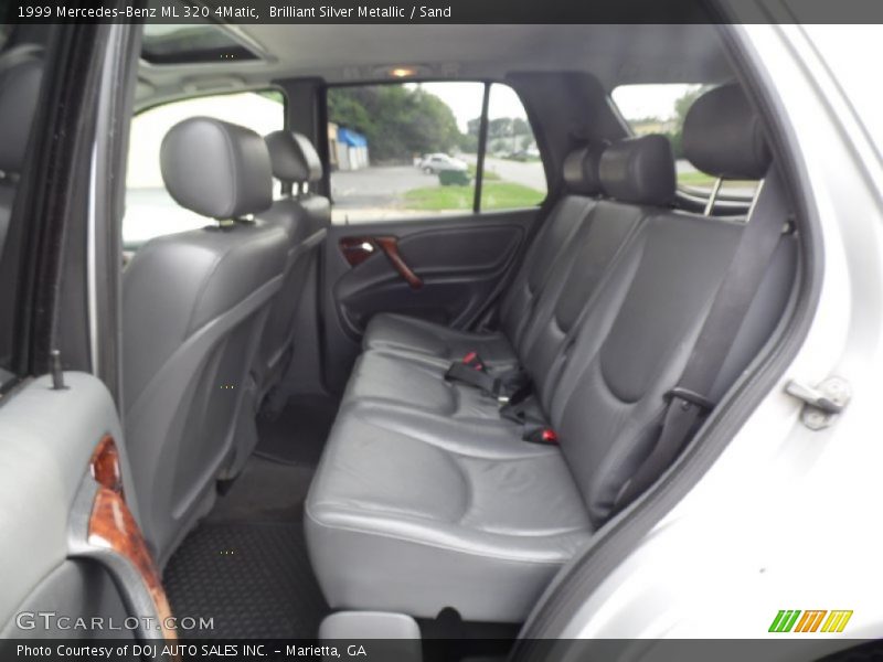 Brilliant Silver Metallic / Sand 1999 Mercedes-Benz ML 320 4Matic