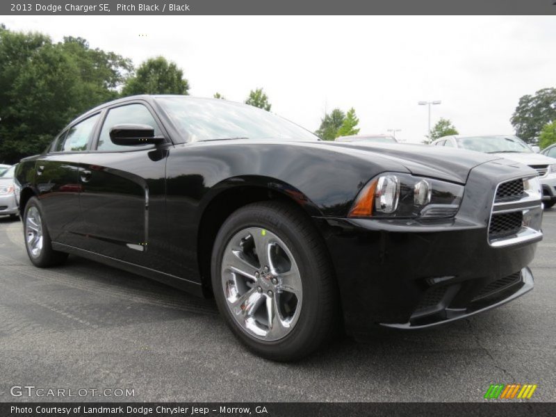 Pitch Black / Black 2013 Dodge Charger SE