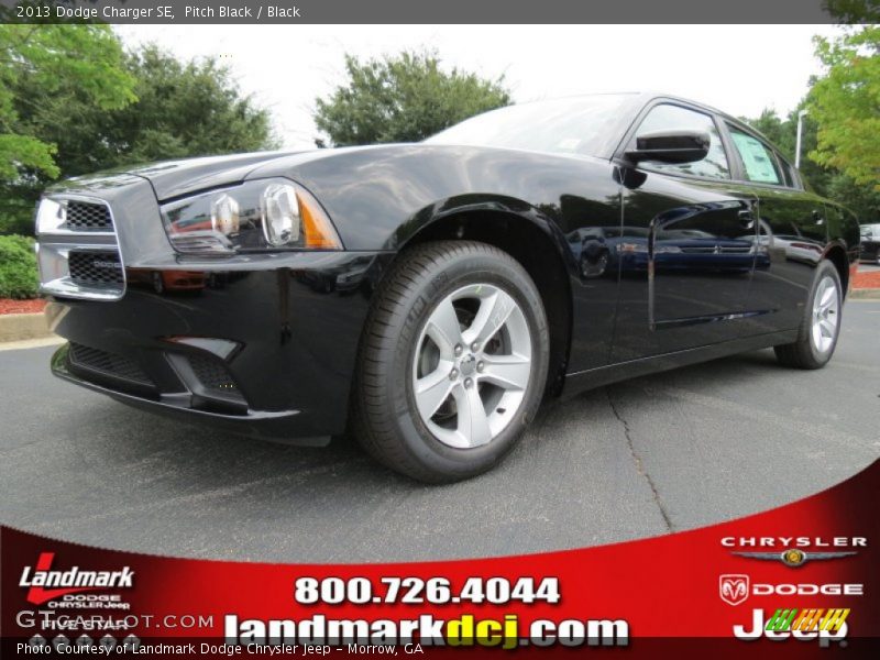 Pitch Black / Black 2013 Dodge Charger SE