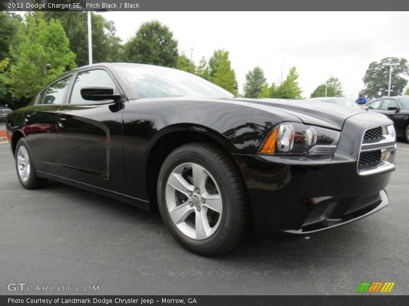 Pitch Black / Black 2013 Dodge Charger SE
