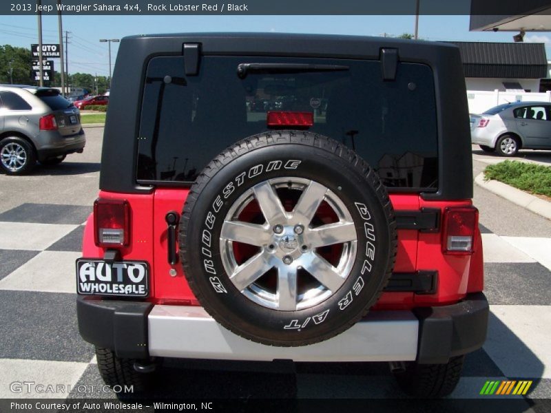Rock Lobster Red / Black 2013 Jeep Wrangler Sahara 4x4