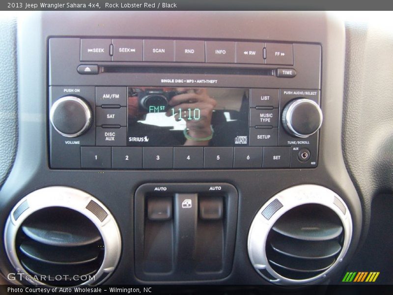 Rock Lobster Red / Black 2013 Jeep Wrangler Sahara 4x4