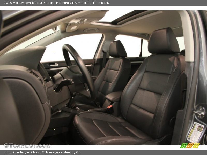 Platinum Grey Metallic / Titan Black 2010 Volkswagen Jetta SE Sedan