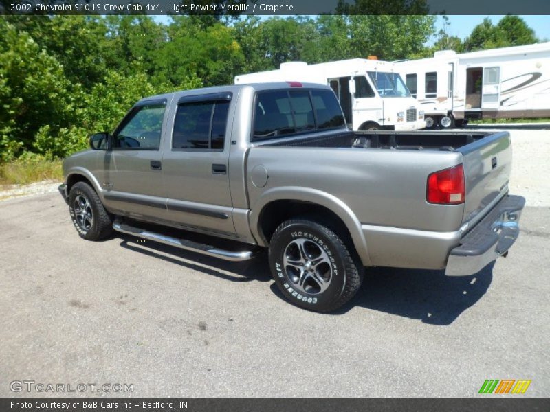 Light Pewter Metallic / Graphite 2002 Chevrolet S10 LS Crew Cab 4x4