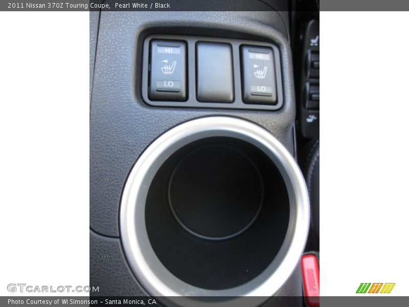 Pearl White / Black 2011 Nissan 370Z Touring Coupe